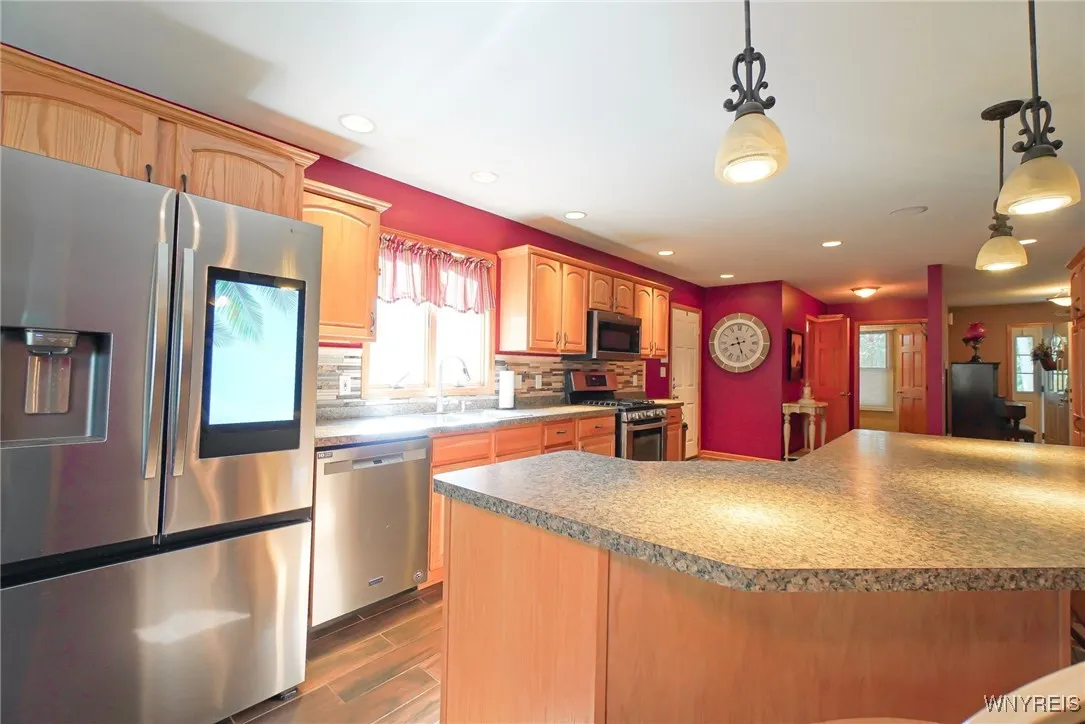 12360 Clinton Street, Marilla, New York 14004, Marilla, New York 14004, 3 Bedrooms Bedrooms, 10 Rooms Rooms,2 BathroomsBathrooms,Residential,Closed,12360 Clinton Street, Marilla, New York 14004,0,B1627541