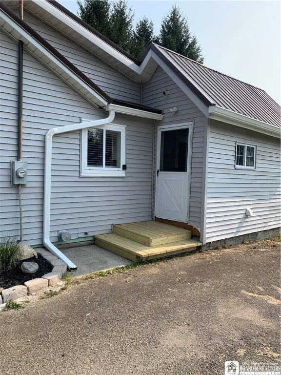 201 Price Avenue, Ellicott, New York 14701, Ellicott, New York 14701, 2 Bedrooms Bedrooms, 6 Rooms Rooms,1 BathroomBathrooms,Residential,Closed,201 Price Avenue, Ellicott, New York 14701,0,R1627692