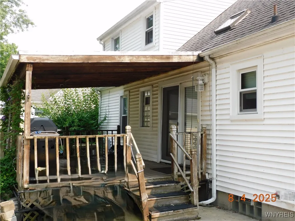 42 Sandra Place, Hamburg, New York 14075, Hamburg, New York 14075, 4 Bedrooms Bedrooms, 8 Rooms Rooms,2 BathroomsBathrooms,Residential,For Sale,42 Sandra Place, Hamburg, New York 14075,B1627847