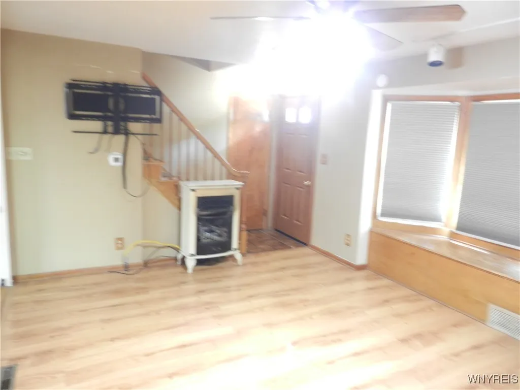 42 Sandra Place, Hamburg, New York 14075, Hamburg, New York 14075, 4 Bedrooms Bedrooms, 8 Rooms Rooms,2 BathroomsBathrooms,Residential,For Sale,42 Sandra Place, Hamburg, New York 14075,B1627847