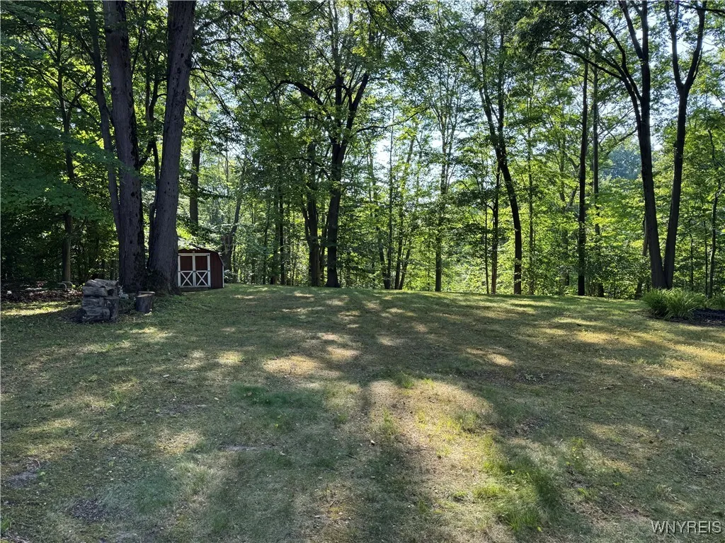 60 Highland Drive, Elma, New York 14059, Elma, New York 14059, 4 Bedrooms Bedrooms, 8 Rooms Rooms,2 BathroomsBathrooms,Residential,For Sale,60 Highland Drive, Elma, New York 14059,0,B1627652