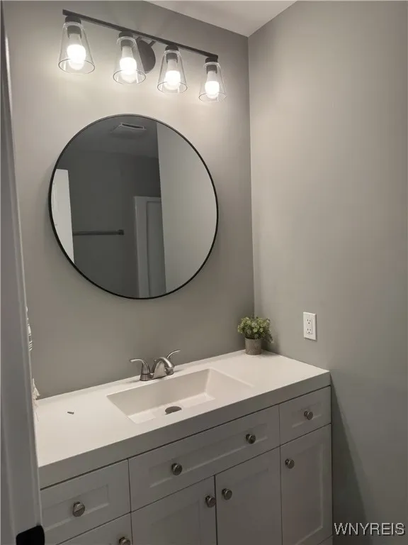 60 Highland Drive, Elma, New York 14059, Elma, New York 14059, 4 Bedrooms Bedrooms, 8 Rooms Rooms,2 BathroomsBathrooms,Residential,For Sale,60 Highland Drive, Elma, New York 14059,0,B1627652