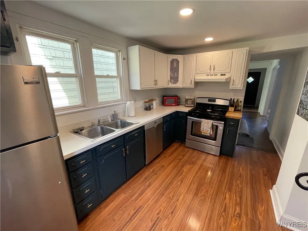 112 Hubbell Ave Avenue, Buffalo, New York 14220, Buffalo, New York 14220, 3 Bedrooms Bedrooms, 6 Rooms Rooms,1 BathroomBathrooms,Residential,For Sale,112 Hubbell Ave Avenue, Buffalo, New York 14220,B1627846