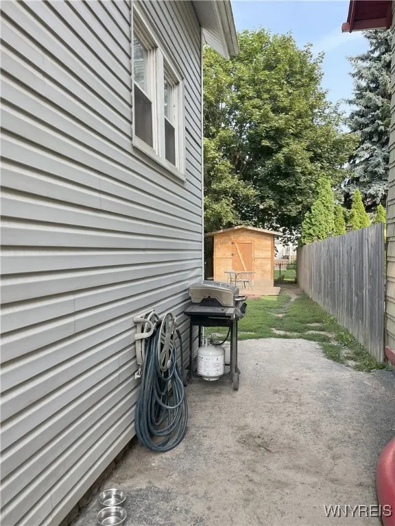 112 Hubbell Ave Avenue, Buffalo, New York 14220, Buffalo, New York 14220, 3 Bedrooms Bedrooms, 6 Rooms Rooms,1 BathroomBathrooms,Residential,For Sale,112 Hubbell Ave Avenue, Buffalo, New York 14220,B1627846