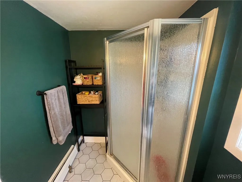 112 Hubbell Ave Avenue, Buffalo, New York 14220, Buffalo, New York 14220, 3 Bedrooms Bedrooms, 6 Rooms Rooms,1 BathroomBathrooms,Residential,For Sale,112 Hubbell Ave Avenue, Buffalo, New York 14220,B1627846