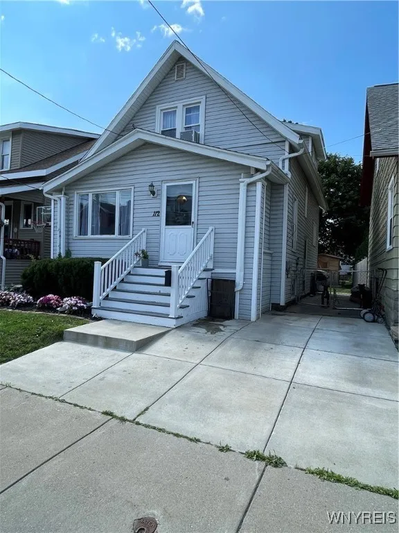 112 Hubbell Ave Avenue, Buffalo, New York 14220, Buffalo, New York 14220, 3 Bedrooms Bedrooms, 6 Rooms Rooms,1 BathroomBathrooms,Residential,For Sale,112 Hubbell Ave Avenue, Buffalo, New York 14220,B1627846