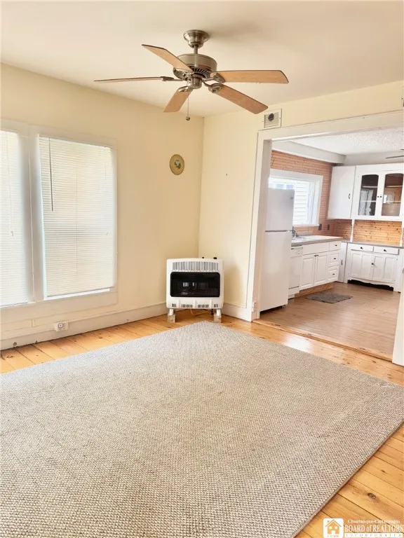 8 Cleveland Avenue E, Pomfret, New York 14752, Pomfret, New York 14752, 4 Bedrooms Bedrooms, 9 Rooms Rooms,2 BathroomsBathrooms,Residential,Closed,8 Cleveland Avenue E, Pomfret, New York 14752,0,R1628016