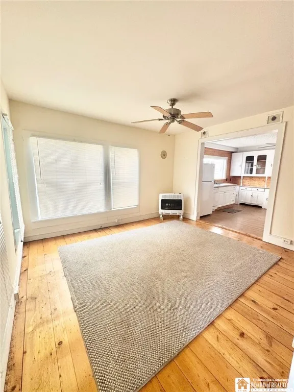 8 Cleveland Avenue E, Pomfret, New York 14752, Pomfret, New York 14752, 4 Bedrooms Bedrooms, 9 Rooms Rooms,2 BathroomsBathrooms,Residential,Closed,8 Cleveland Avenue E, Pomfret, New York 14752,0,R1628016