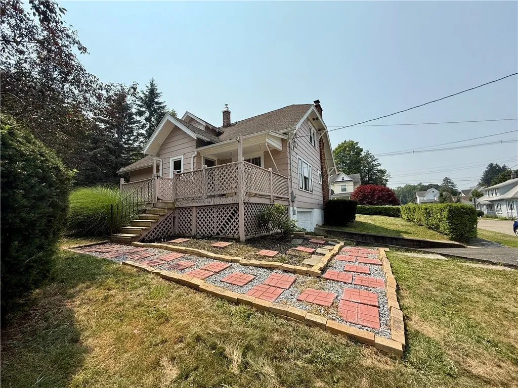 61 Oxford Street, Bradford City, Pennsylvania 1670, Bradford City, Pennsylvania 16701, 5 Bedrooms Bedrooms, 8 Rooms Rooms,2 BathroomsBathrooms,Residential,Closed,61 Oxford Street, Bradford City, Pennsylvania 1670,0,R1627461