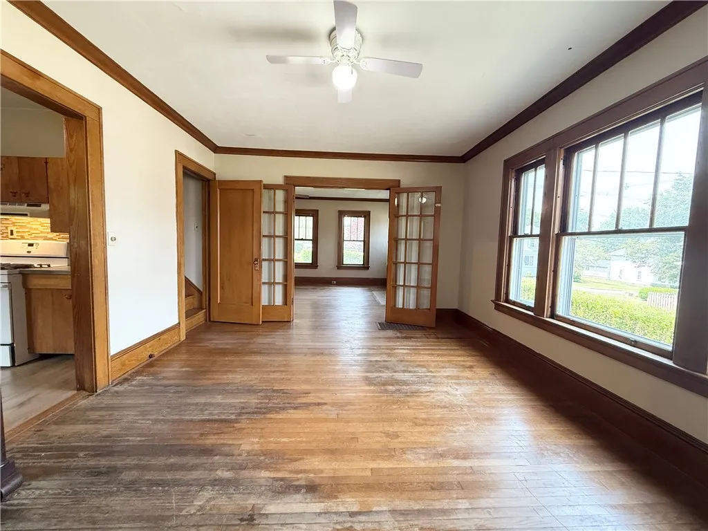 61 Oxford Street, Bradford City, Pennsylvania 1670, Bradford City, Pennsylvania 16701, 5 Bedrooms Bedrooms, 8 Rooms Rooms,2 BathroomsBathrooms,Residential,Closed,61 Oxford Street, Bradford City, Pennsylvania 1670,0,R1627461