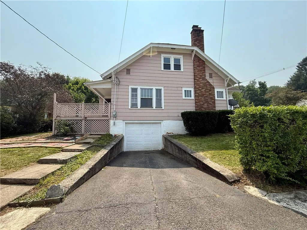 61 Oxford Street, Bradford City, Pennsylvania 1670, Bradford City, Pennsylvania 16701, 5 Bedrooms Bedrooms, 8 Rooms Rooms,2 BathroomsBathrooms,Residential,Closed,61 Oxford Street, Bradford City, Pennsylvania 1670,0,R1627461