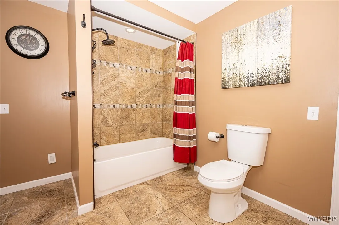 2362 Shadagee Road, Eden, New York 14057, Eden, New York 14057, 5 Bedrooms Bedrooms, 9 Rooms Rooms,2 BathroomsBathrooms,Residential,Closed,2362 Shadagee Road, Eden, New York 14057,0,B1626637