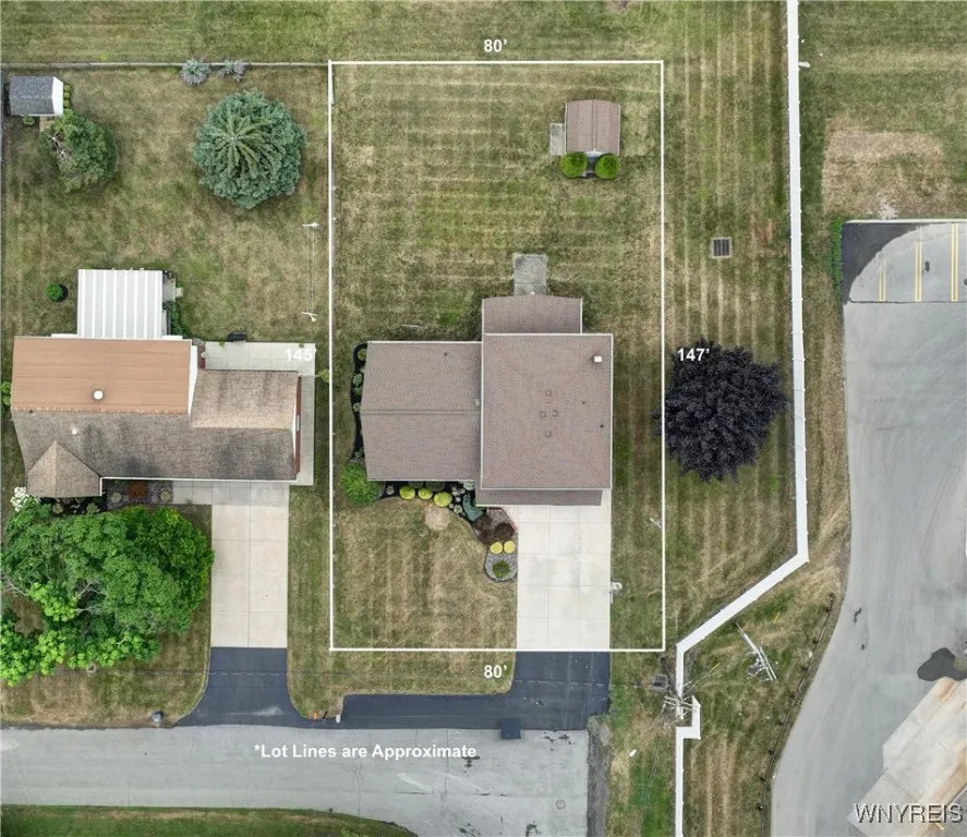 8391 Carol Court, Niagara, New York 14304, Niagara, New York 14304, 4 Bedrooms Bedrooms, 8 Rooms Rooms,1 BathroomBathrooms,Residential,Closed,8391 Carol Court, Niagara, New York 14304,0,B1628048