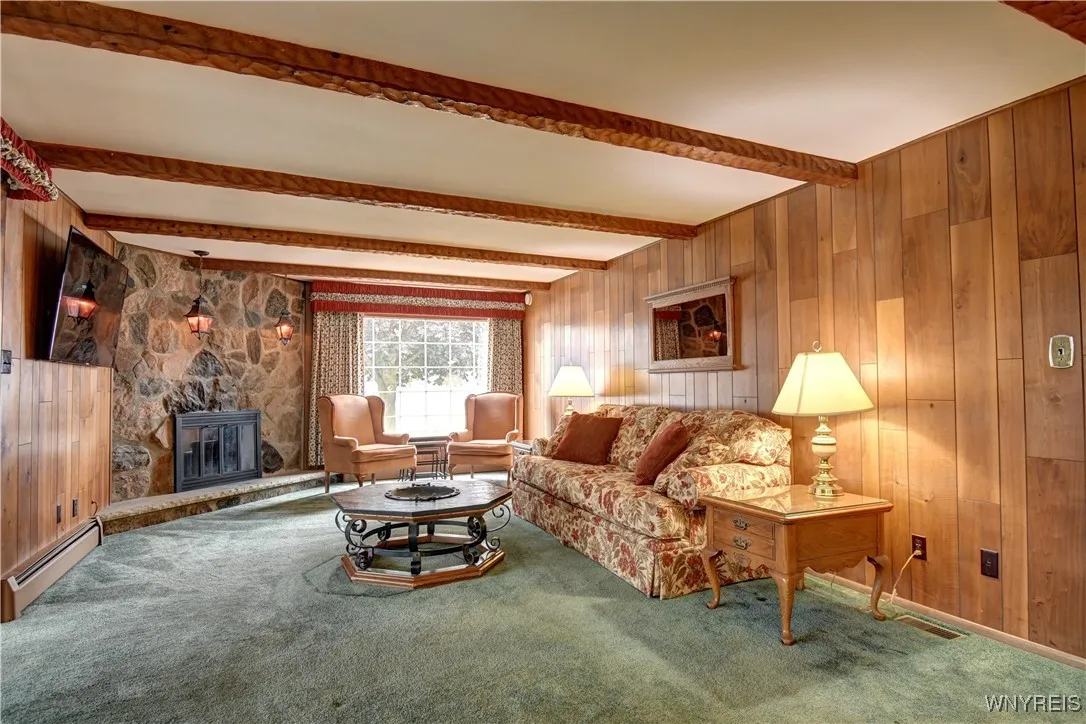 8391 Carol Court, Niagara, New York 14304, Niagara, New York 14304, 4 Bedrooms Bedrooms, 8 Rooms Rooms,1 BathroomBathrooms,Residential,Closed,8391 Carol Court, Niagara, New York 14304,0,B1628048