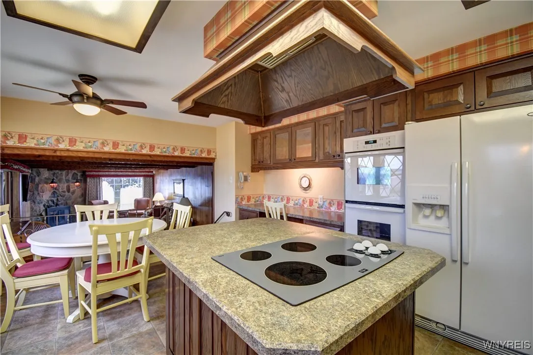 8391 Carol Court, Niagara, New York 14304, Niagara, New York 14304, 4 Bedrooms Bedrooms, 8 Rooms Rooms,1 BathroomBathrooms,Residential,Closed,8391 Carol Court, Niagara, New York 14304,0,B1628048