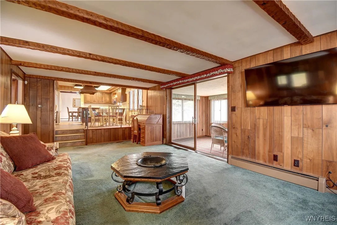 8391 Carol Court, Niagara, New York 14304, Niagara, New York 14304, 4 Bedrooms Bedrooms, 8 Rooms Rooms,1 BathroomBathrooms,Residential,Closed,8391 Carol Court, Niagara, New York 14304,0,B1628048