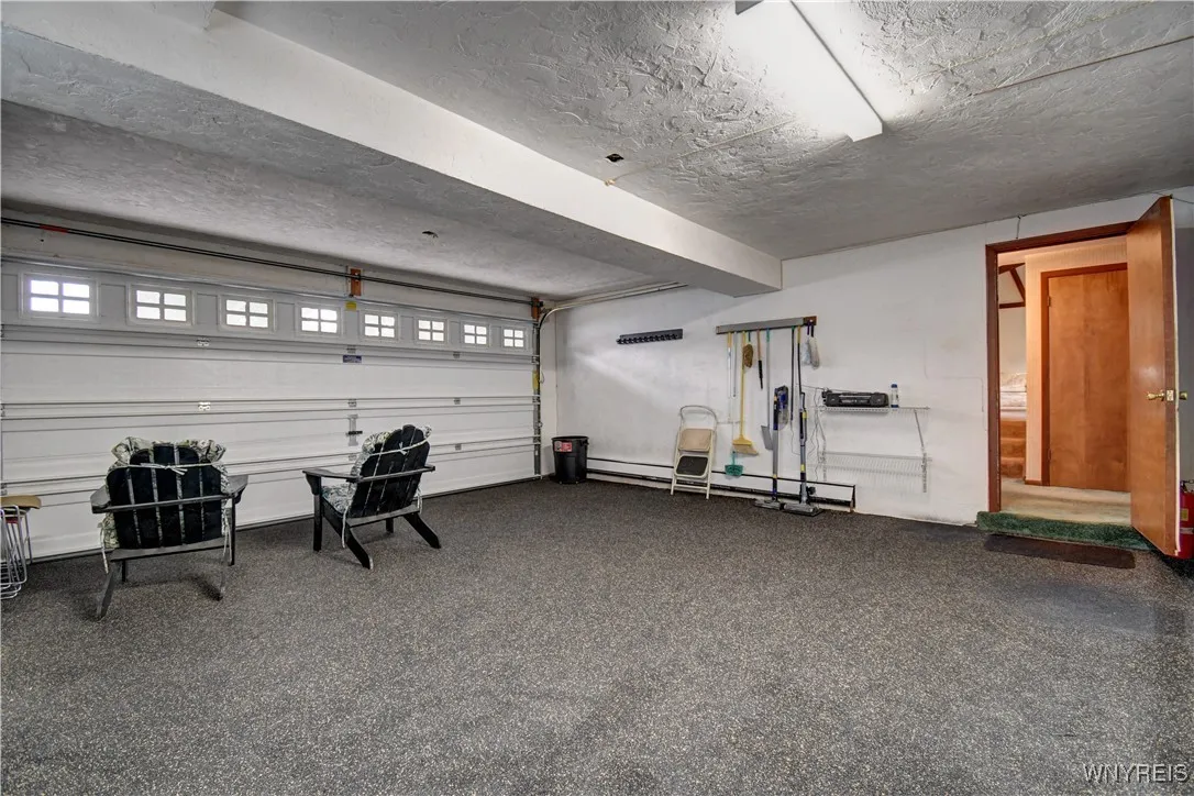 8391 Carol Court, Niagara, New York 14304, Niagara, New York 14304, 4 Bedrooms Bedrooms, 8 Rooms Rooms,1 BathroomBathrooms,Residential,Closed,8391 Carol Court, Niagara, New York 14304,0,B1628048