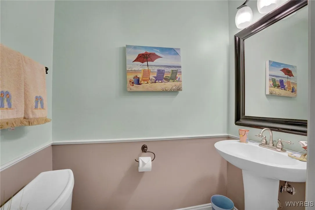 CONVENIENT HALF BATH ON FIRST FLOOR