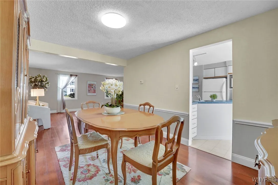 5007 Overlook Point, Hamburg, New York 14075, Hamburg, New York 14075, 4 Bedrooms Bedrooms, 8 Rooms Rooms,1 BathroomBathrooms,Residential,For Sale,5007 Overlook Point, Hamburg, New York 14075,B1627837