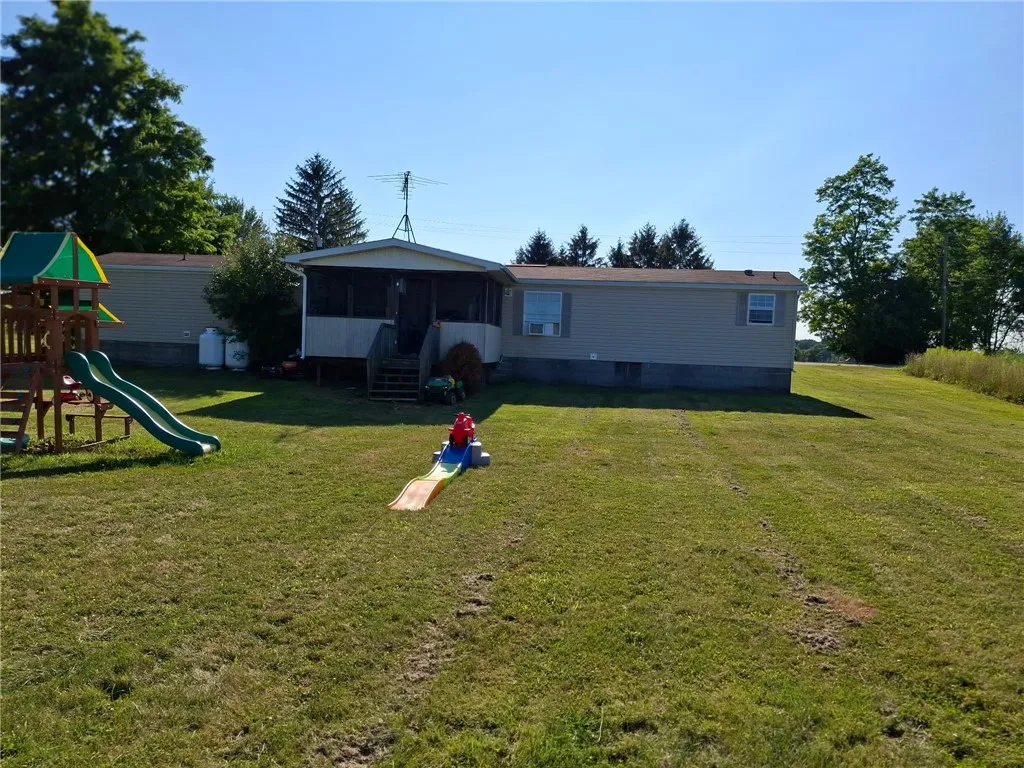 1309 Stone Church Road, Junius, New York 13165, Junius, New York 13165, 3 Bedrooms Bedrooms, 7 Rooms Rooms,2 BathroomsBathrooms,Residential,Closed,1309 Stone Church Road, Junius, New York 13165,0,R1627973