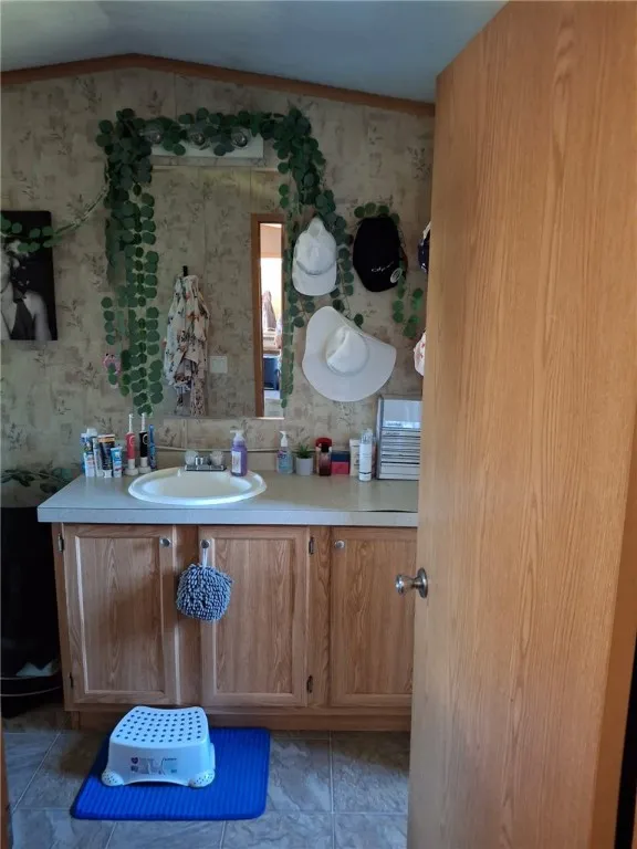 1309 Stone Church Road, Junius, New York 13165, Junius, New York 13165, 3 Bedrooms Bedrooms, 7 Rooms Rooms,2 BathroomsBathrooms,Residential,Closed,1309 Stone Church Road, Junius, New York 13165,0,R1627973