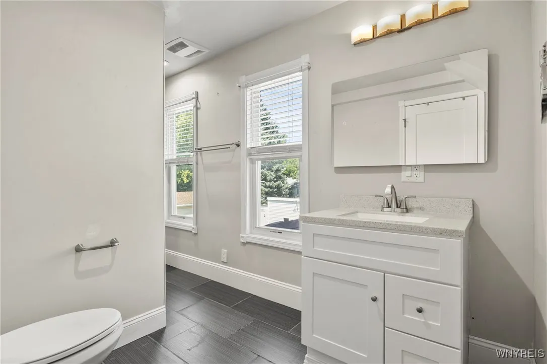 103 Lincoln Avenue, North Tonawanda, New York 1412, North Tonawanda, New York 14120, 3 Bedrooms Bedrooms, ,2 BathroomsBathrooms,Residential,Closed,103 Lincoln Avenue, North Tonawanda, New York 1412,0,B1628083