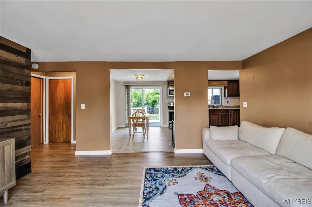 46 Commodore Avenue, Tonawanda, New York 14150, Tonawanda, New York 14150, 4 Bedrooms Bedrooms, ,2 BathroomsBathrooms,Residential,Closed,46 Commodore Avenue, Tonawanda, New York 14150,0,B1627914