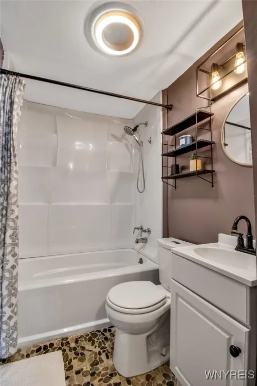 46 Commodore Avenue, Tonawanda, New York 14150, Tonawanda, New York 14150, 4 Bedrooms Bedrooms, ,2 BathroomsBathrooms,Residential,Closed,46 Commodore Avenue, Tonawanda, New York 14150,0,B1627914