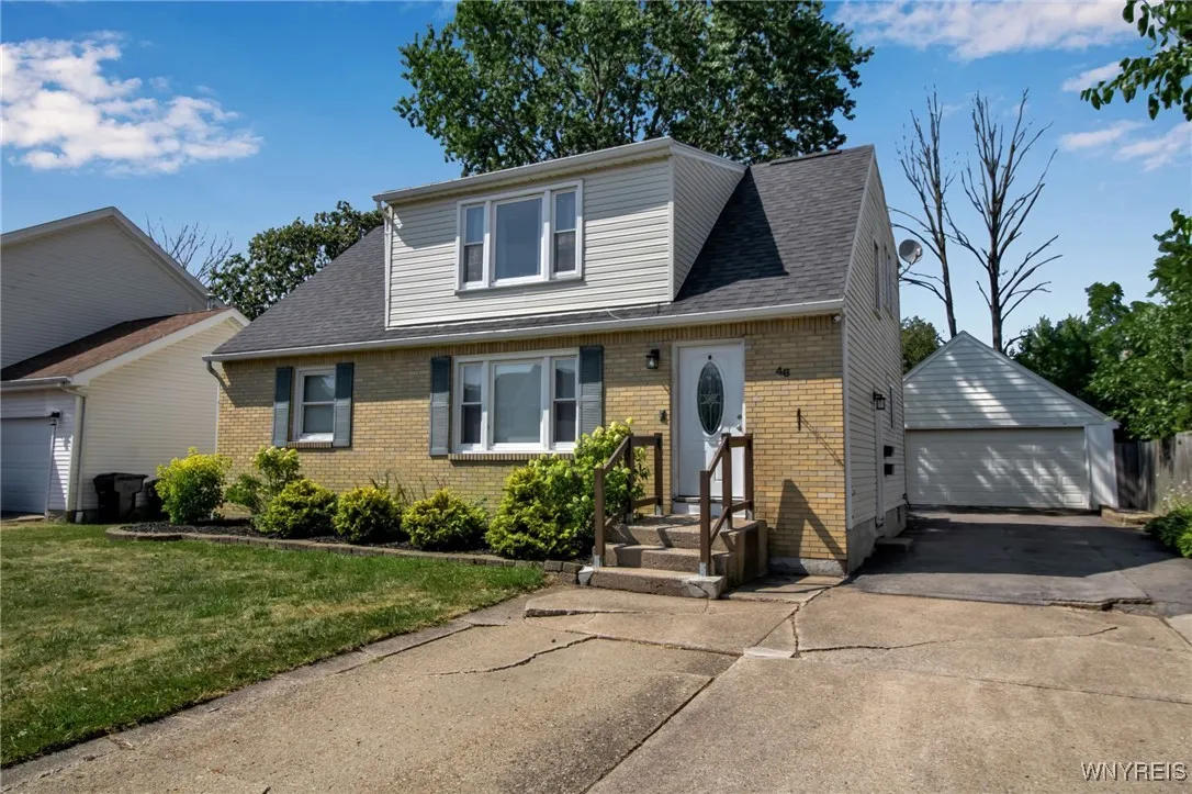46 Commodore Avenue, Tonawanda, New York 14150, Tonawanda, New York 14150, 4 Bedrooms Bedrooms, ,2 BathroomsBathrooms,Residential,Closed,46 Commodore Avenue, Tonawanda, New York 14150,0,B1627914