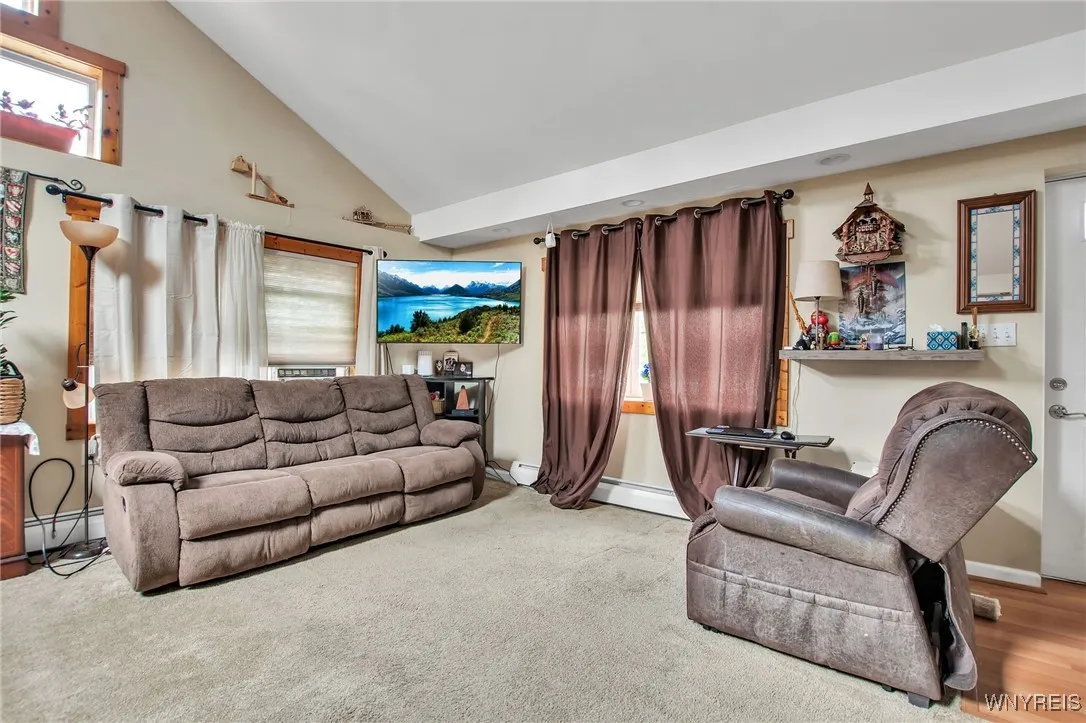 218 Garrison Road, Amherst, New York 14221, Amherst, New York 14221, 3 Bedrooms Bedrooms, 8 Rooms Rooms,2 BathroomsBathrooms,Residential,For Sale,218 Garrison Road, Amherst, New York 14221,B1628132