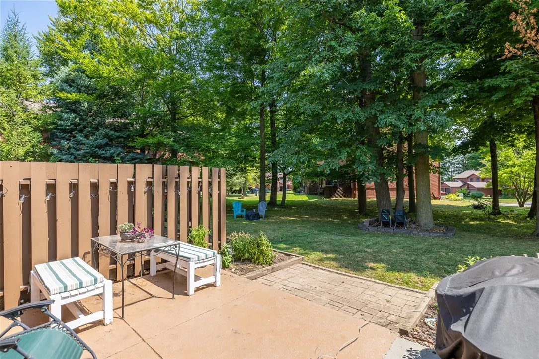 57 Broxbourne Drive, Perinton, New York 14450, Perinton, New York 14450, 2 Bedrooms Bedrooms, 4 Rooms Rooms,1 BathroomBathrooms,Residential,For Sale,57 Broxbourne Drive, Perinton, New York 14450,R1627690