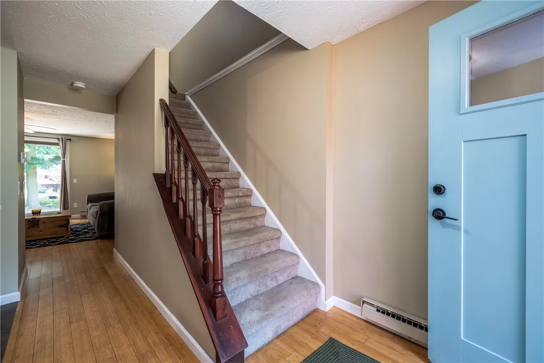 57 Broxbourne Drive, Perinton, New York 14450, Perinton, New York 14450, 2 Bedrooms Bedrooms, 4 Rooms Rooms,1 BathroomBathrooms,Residential,For Sale,57 Broxbourne Drive, Perinton, New York 14450,R1627690