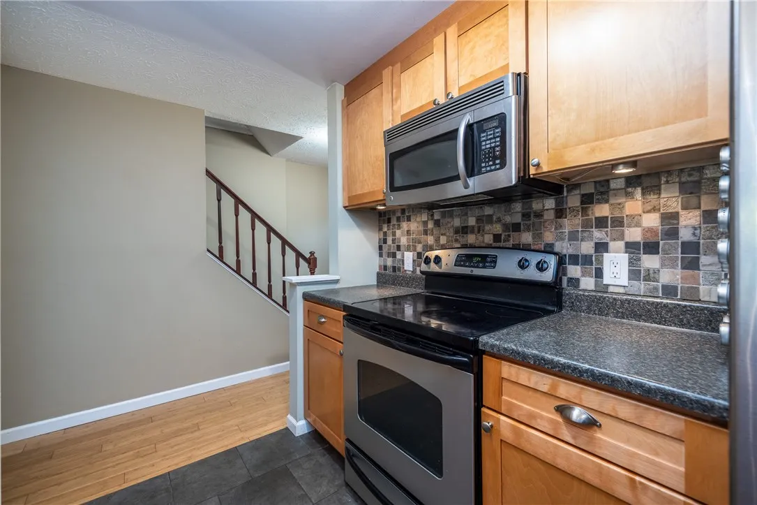 57 Broxbourne Drive, Perinton, New York 14450, Perinton, New York 14450, 2 Bedrooms Bedrooms, 4 Rooms Rooms,1 BathroomBathrooms,Residential,For Sale,57 Broxbourne Drive, Perinton, New York 14450,R1627690