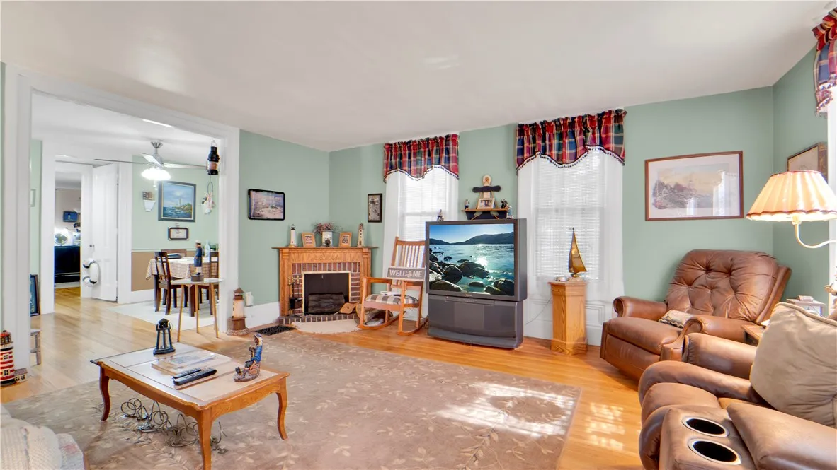 228 Maple Avenue, Victor, New York 14564, Victor, New York 14564, 4 Bedrooms Bedrooms, ,2 BathroomsBathrooms,Residential,For Sale,228 Maple Avenue, Victor, New York 14564,0,R1628135