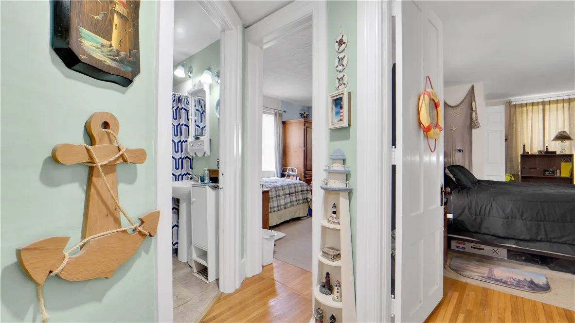 2 Large Bedrooms and Updated Bathroom