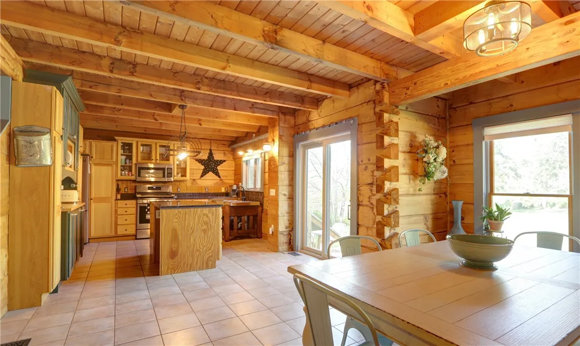 Dining area/ Kitchen