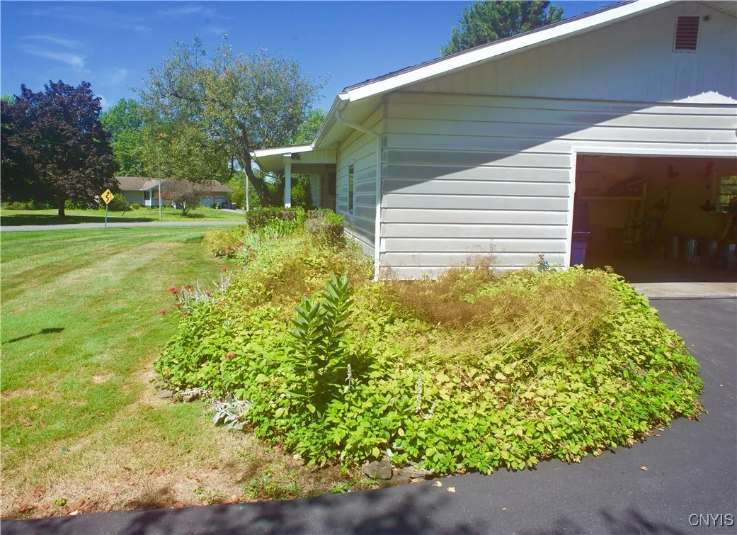 135 Harts Drive, Frankfort, New York 13413, Frankfort, New York 13413, 3 Bedrooms Bedrooms, 7 Rooms Rooms,2 BathroomsBathrooms,Residential,Closed,135 Harts Drive, Frankfort, New York 13413,0,S1627650
