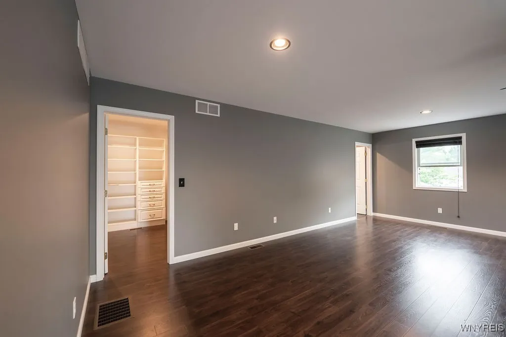 2509 Washington Street, Wheatfield, New York 14304, Wheatfield, New York 14304, 4 Bedrooms Bedrooms, 7 Rooms Rooms,3 BathroomsBathrooms,Residential,Closed,2509 Washington Street, Wheatfield, New York 14304,0,B1627923