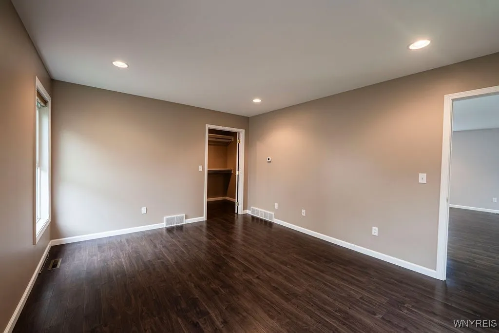 2509 Washington Street, Wheatfield, New York 14304, Wheatfield, New York 14304, 4 Bedrooms Bedrooms, 7 Rooms Rooms,3 BathroomsBathrooms,Residential,Closed,2509 Washington Street, Wheatfield, New York 14304,0,B1627923