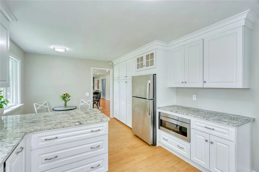 27 Crest Road, Perinton, New York 14445, Perinton, New York 14445, 4 Bedrooms Bedrooms, 7 Rooms Rooms,2 BathroomsBathrooms,Residential,Closed,27 Crest Road, Perinton, New York 14445,0,R1628144