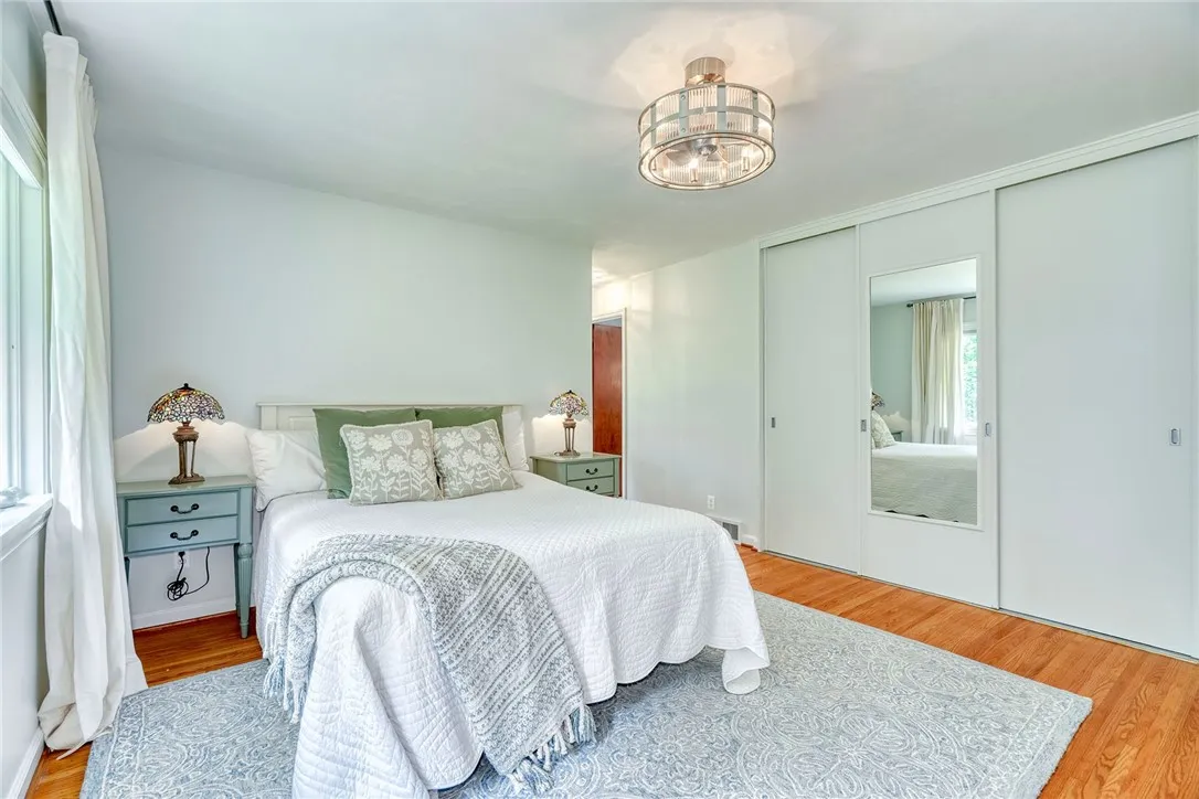 27 Crest Road, Perinton, New York 14445, Perinton, New York 14445, 4 Bedrooms Bedrooms, 7 Rooms Rooms,2 BathroomsBathrooms,Residential,Closed,27 Crest Road, Perinton, New York 14445,0,R1628144