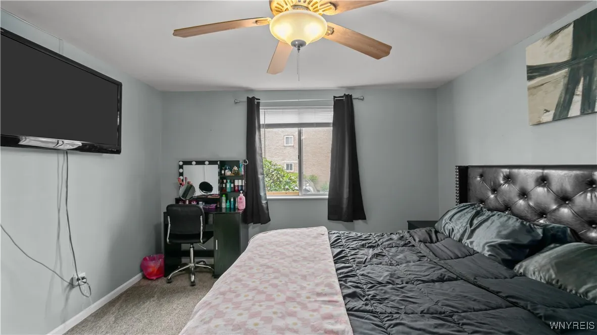 165 Old Lyme Drive 5, Amherst, New York 14221, Amherst, New York 14221, 2 Bedrooms Bedrooms, 6 Rooms Rooms,1 BathroomBathrooms,Residential,For Sale,165 Old Lyme Drive 5, Amherst, New York 14221,B1627191