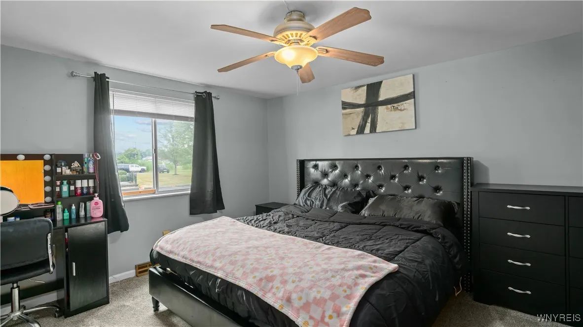 165 Old Lyme Drive 5, Amherst, New York 14221, Amherst, New York 14221, 2 Bedrooms Bedrooms, 6 Rooms Rooms,1 BathroomBathrooms,Residential,For Sale,165 Old Lyme Drive 5, Amherst, New York 14221,B1627191