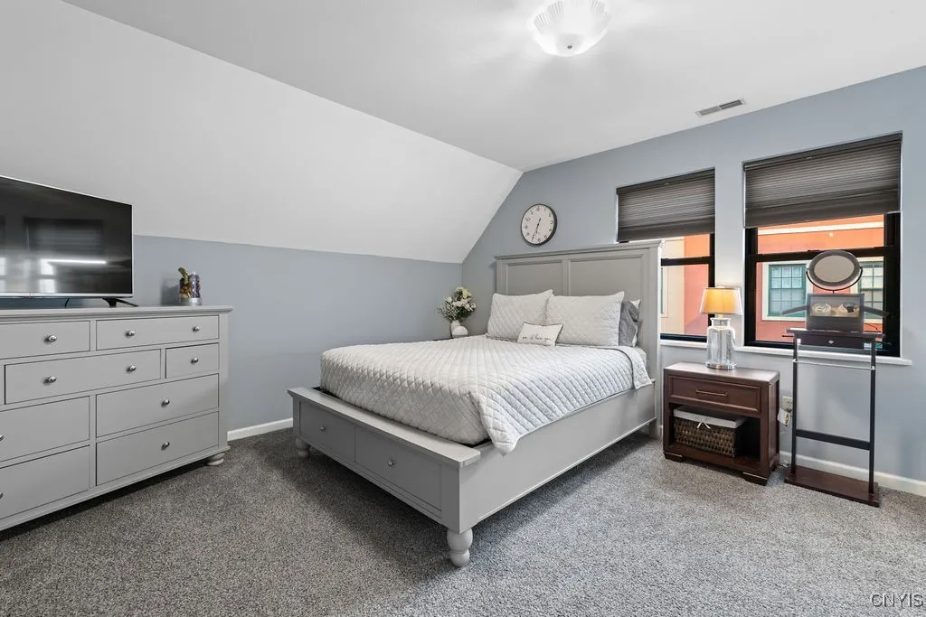 133 Walton Street 138, Syracuse, New York 13202, Syracuse, New York 13202, 2 Bedrooms Bedrooms, 7 Rooms Rooms,2 BathroomsBathrooms,Residential,Closed,133 Walton Street 138, Syracuse, New York 13202,0,S1627755