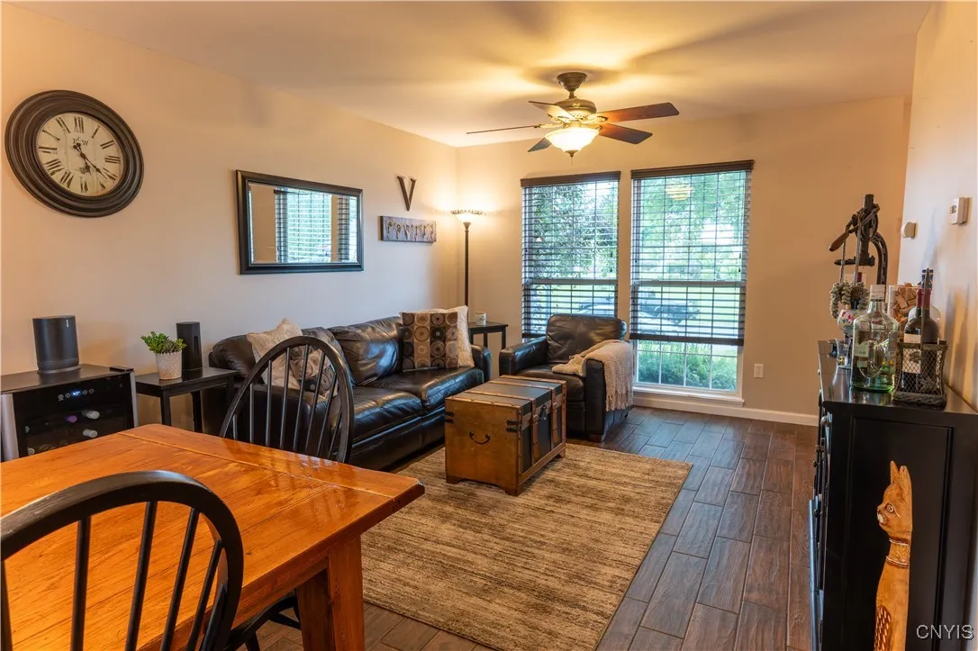 8279 Dampier Circle, Clay, New York 13090, Clay, New York 13090, 3 Bedrooms Bedrooms, 7 Rooms Rooms,2 BathroomsBathrooms,Residential,Closed,8279 Dampier Circle, Clay, New York 13090,0,S1626467