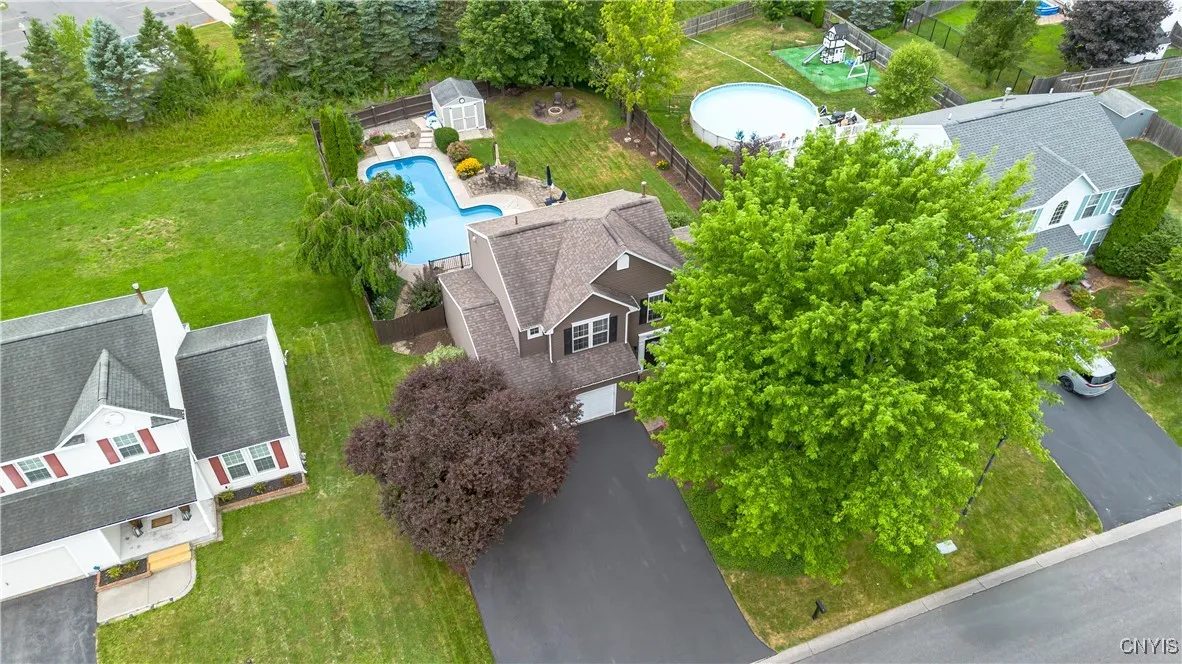 8279 Dampier Circle, Clay, New York 13090, Clay, New York 13090, 3 Bedrooms Bedrooms, 7 Rooms Rooms,2 BathroomsBathrooms,Residential,Closed,8279 Dampier Circle, Clay, New York 13090,0,S1626467