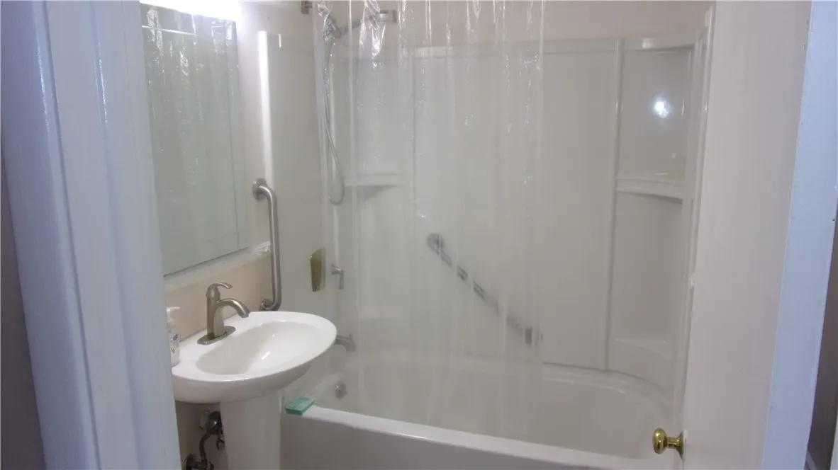 167 Eastland Avenue, Brighton, New York 14618, Brighton, New York 14618, 2 Bedrooms Bedrooms, 6 Rooms Rooms,1 BathroomBathrooms,Residential,Closed,167 Eastland Avenue, Brighton, New York 14618,0,R1627992