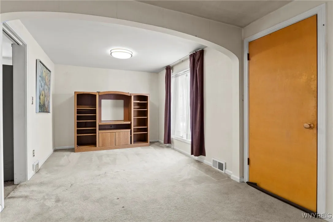 199 Woodridge Avenue, Cheektowaga, New York 14225, Cheektowaga, New York 14225, 3 Bedrooms Bedrooms, 7 Rooms Rooms,1 BathroomBathrooms,Residential,Closed,199 Woodridge Avenue, Cheektowaga, New York 14225,0,B1627260