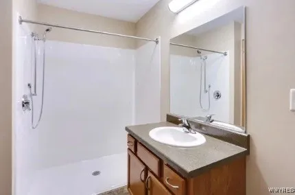 3524 Deer Lakes Drive, Amherst, New York 14228, Amherst, New York 14228, 2 Bedrooms Bedrooms, 5 Rooms Rooms,2 BathroomsBathrooms,Residential Lease,For Rent,3524 Deer Lakes Drive, Amherst, New York 14228,B1628169