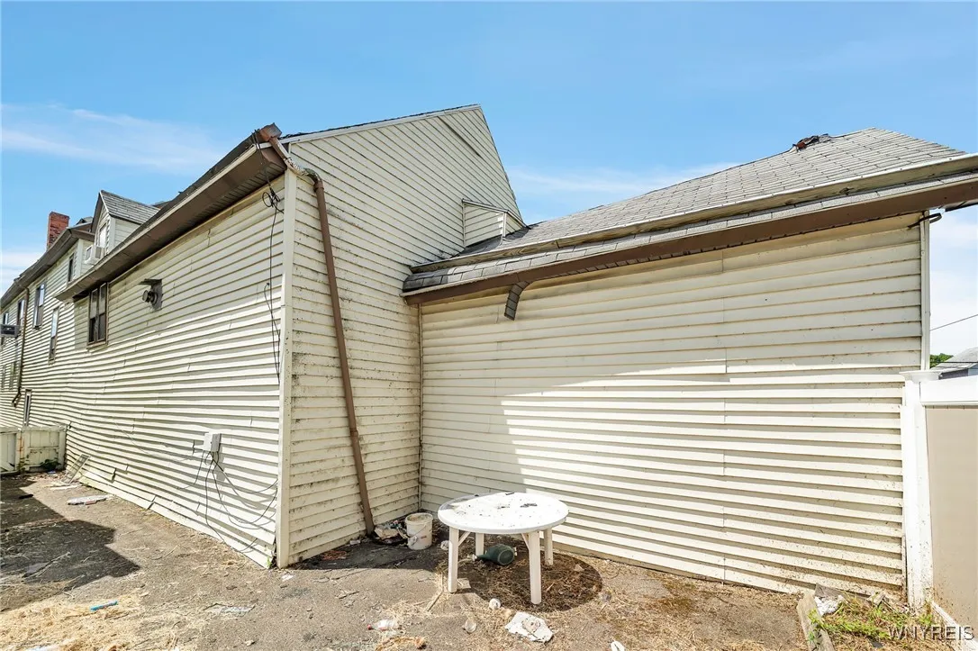 824 Clinton Street, Buffalo, New York 14210, Buffalo, New York 14210, 3 Bedrooms Bedrooms, ,4 BathroomsBathrooms,Residential,For Sale,824 Clinton Street, Buffalo, New York 14210,B1620224